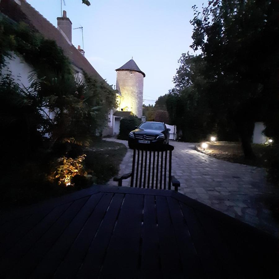 Gite De La Tour De Loire - 65 M2 Au Pied D'Une Tour De Gue Du 17Eme Siecle Mer Exterior foto